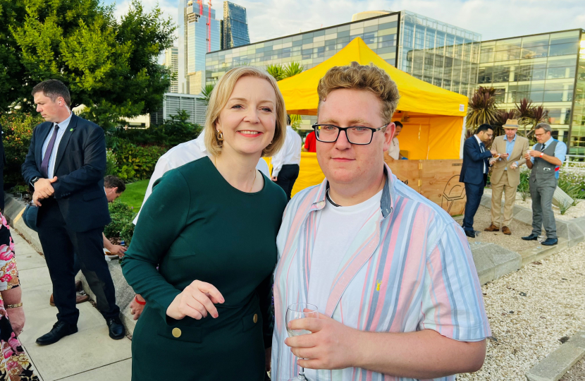 Fraser McFarland, Liz Truss